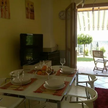 Gittana Sleeps 6 Pool Dom wakacyjny *